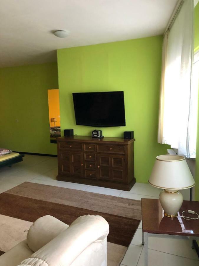 Einfache Monteurwohnung Mit Wlan Und Sat Tv, Netflix Frankweiler Exterior foto